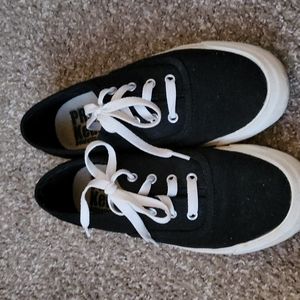 Pro kids athletic shoes